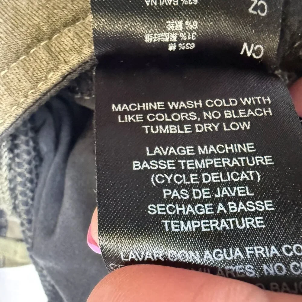 KÜHL Women’s Krush‎ Cargo Pants Size 2 Olive Green Hiking EUC